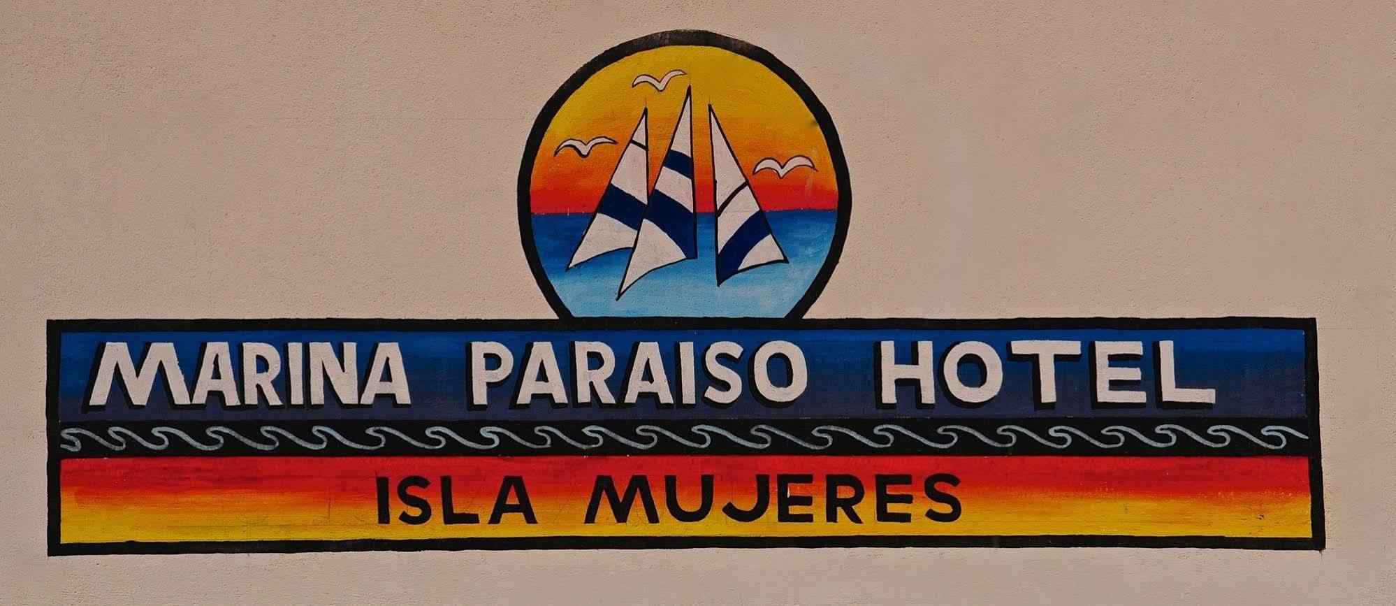 Marina Paraiso Isla Mujeres Hotel エクステリア 写真